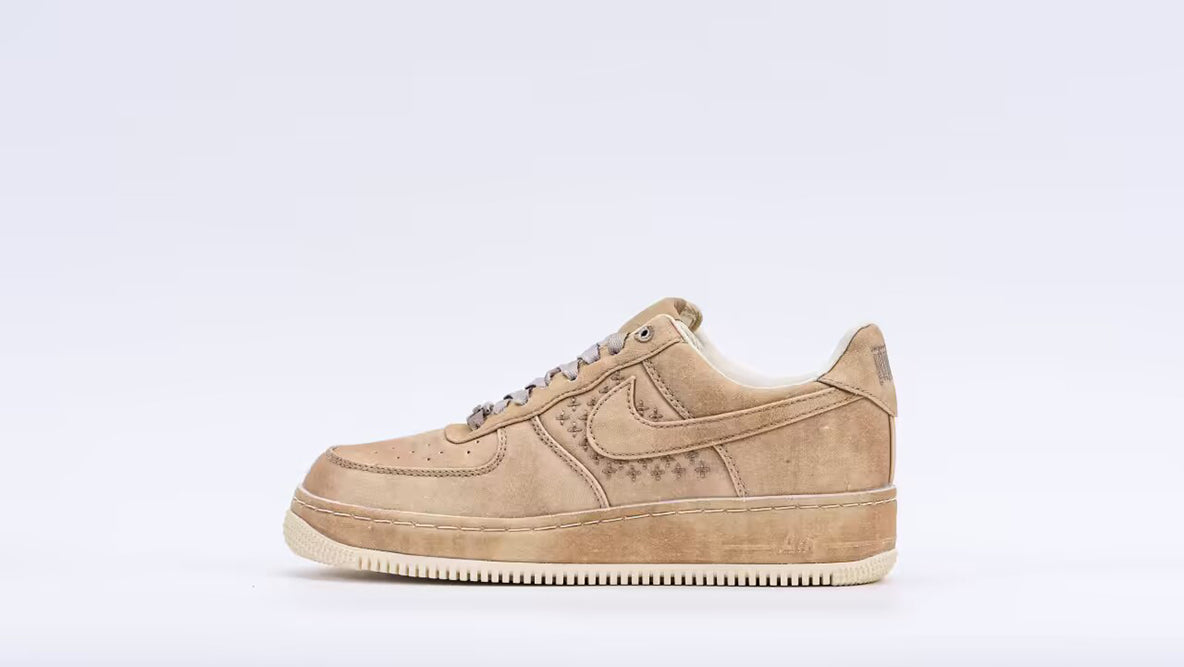 Air Force 1 07 Premium NAI-KE Beige - Detail 1