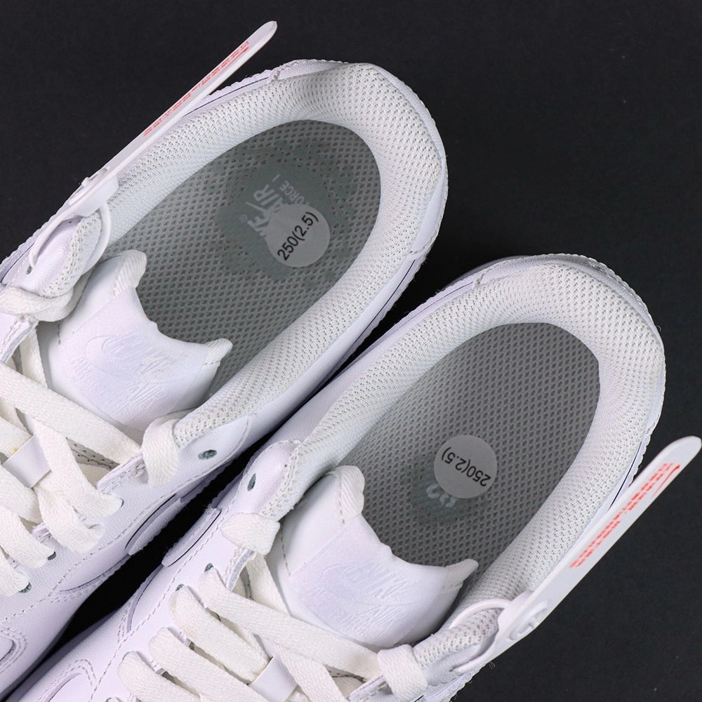 Air Force 1 07 Triple White - Detail 2