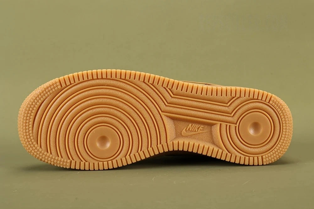 Air Force 1 Low Flax - Medial Side Profile