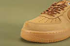 Air Force 1 Low Flax - Heel Nike Air Emboss Detail