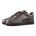 Air Force 1 Low Velvet Brown - top view collar detail