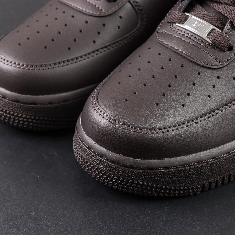 Air Force 1 Low Velvet Brown - rear heel lifestyle