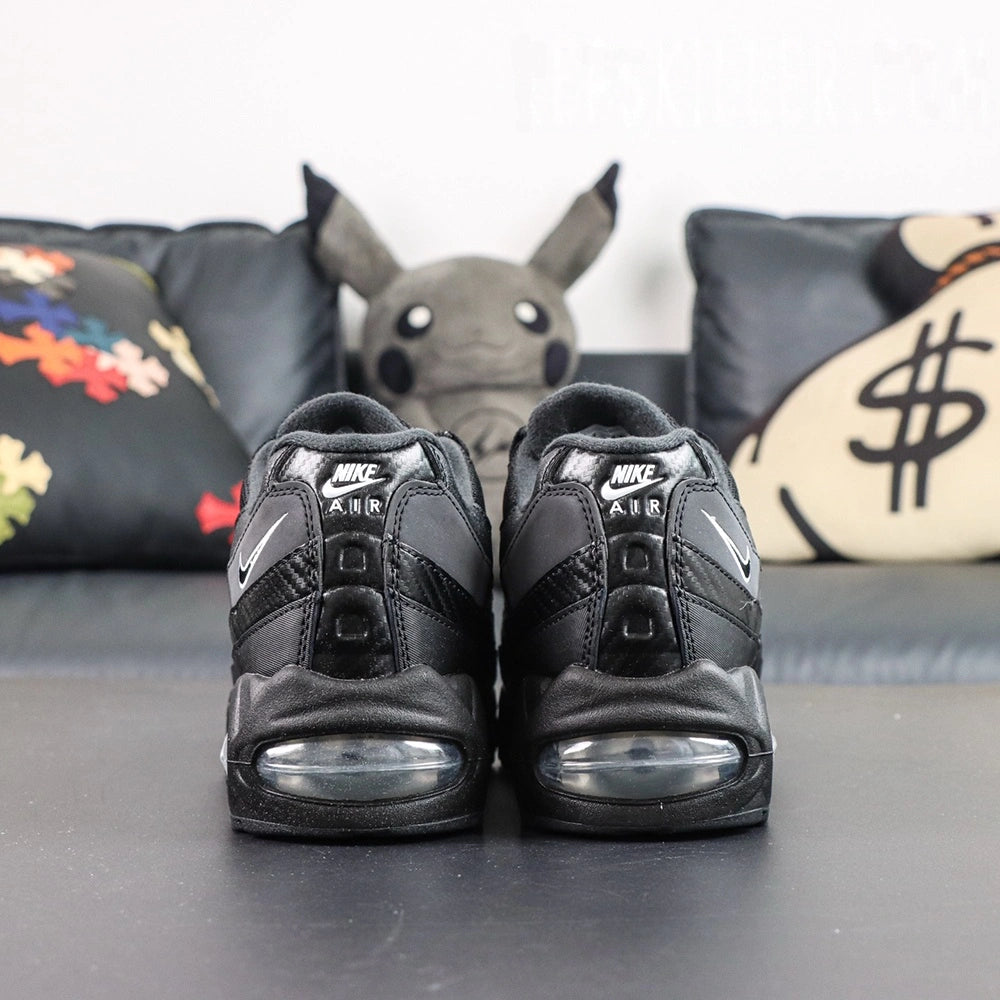 Air Max 95 Big Bubble Black Carbon 2026 - Top View Pair