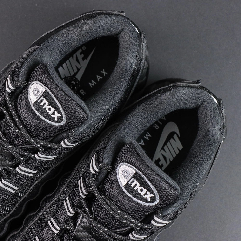 Air Max 95 Big Bubble Black Carbon 2026 - Side View