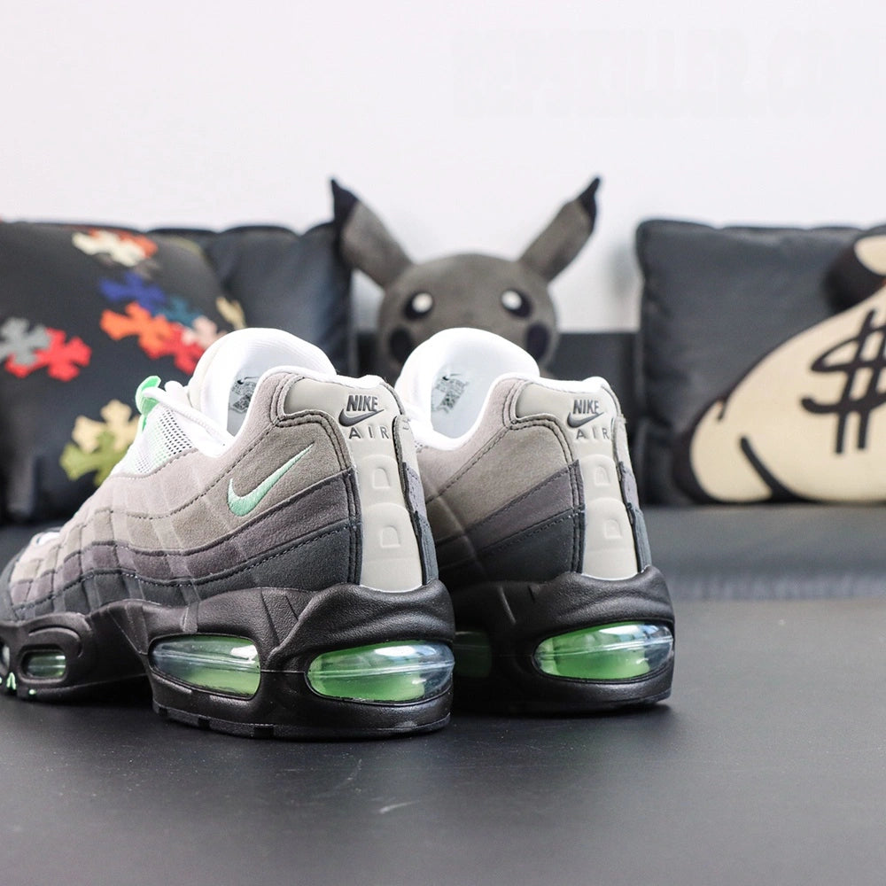 Air Max 95 Big Bubble Fresh Mint 2026 - Top View