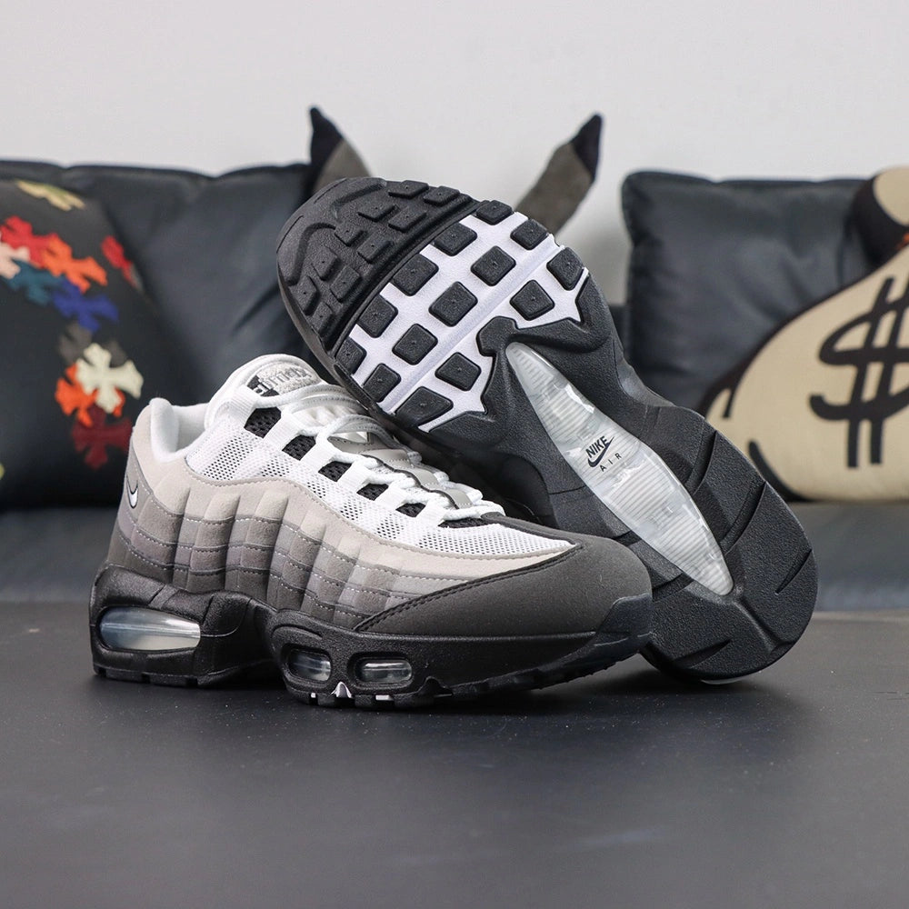 Air Max 95 Big Bubble Granite 2026 - Heel View Pair