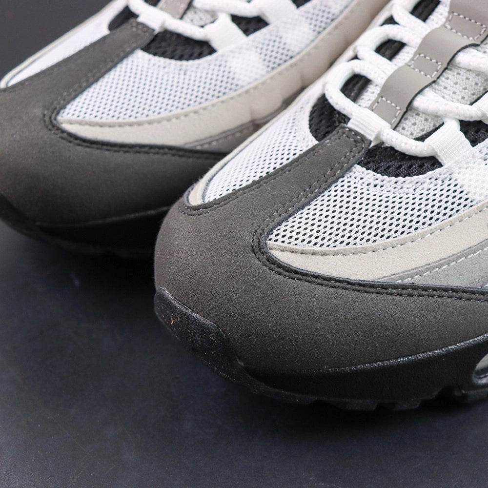 Air Max 95 Big Bubble Granite 2026 - Side View with Box