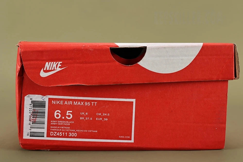 Air Max 95 Cargo Khaki Reflective - Toe Box Detail