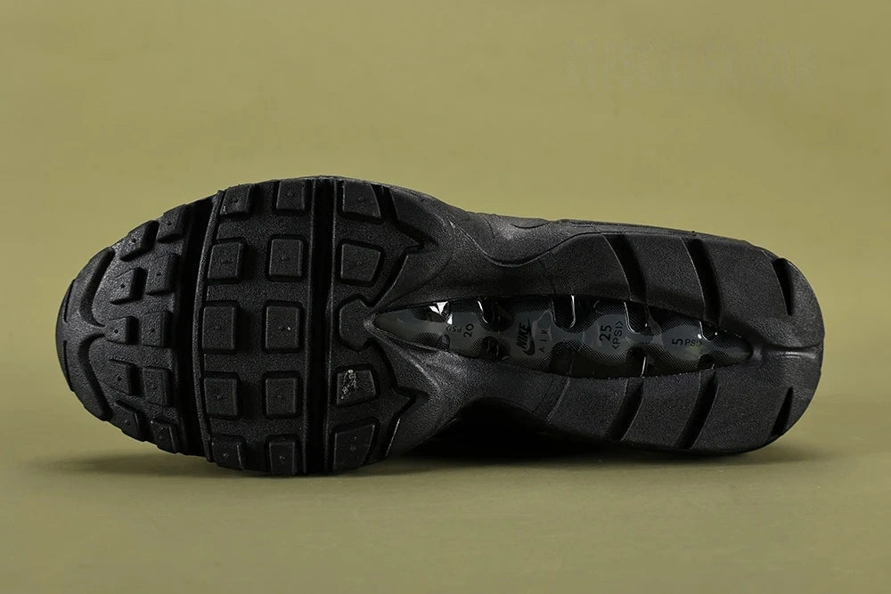 Air Max 95 Essential Triple Black - Top View