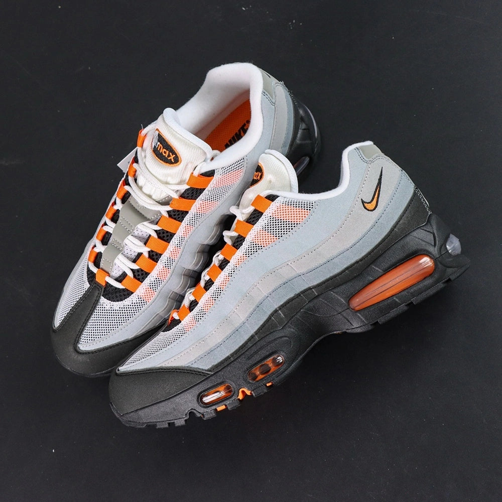 Air Max 95 OG Bright Mandarin 2025 - Detail