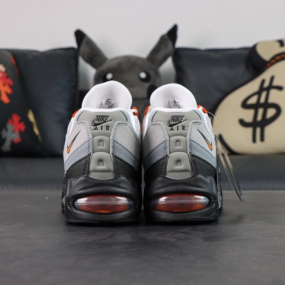 Air Max 95 OG Bright Mandarin 2025 - Detail 2
