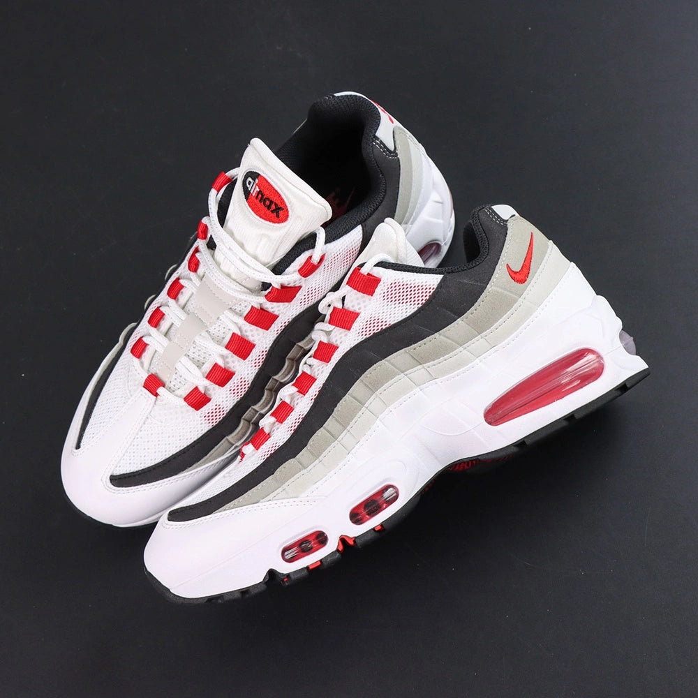 Air Max 95 OG Comet Red 2026 - Heel Pair View