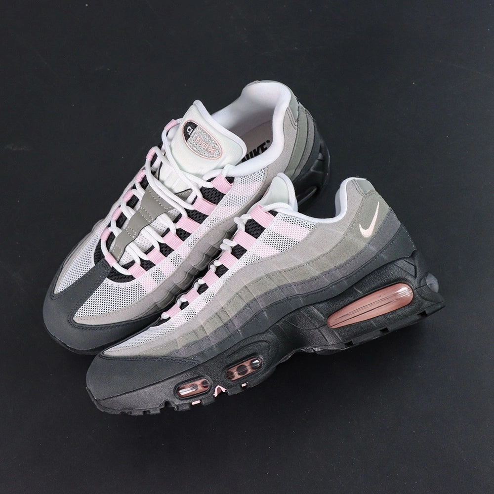 Air Max 95 OG Pink Foam 2025 - Heel Pair View with Nike Air Branding