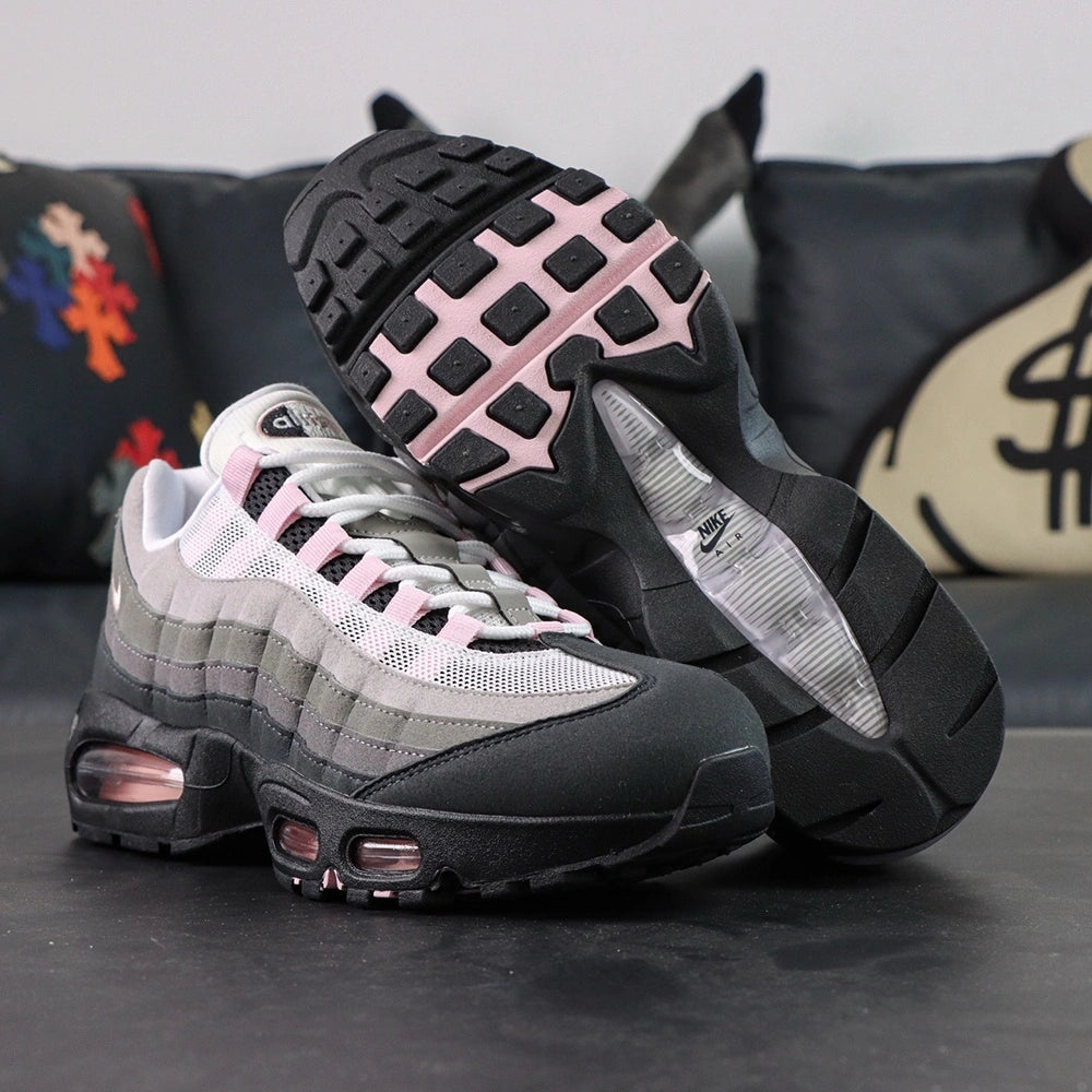 Air Max 95 OG Pink Foam 2025 - Heel Pair View Close Up