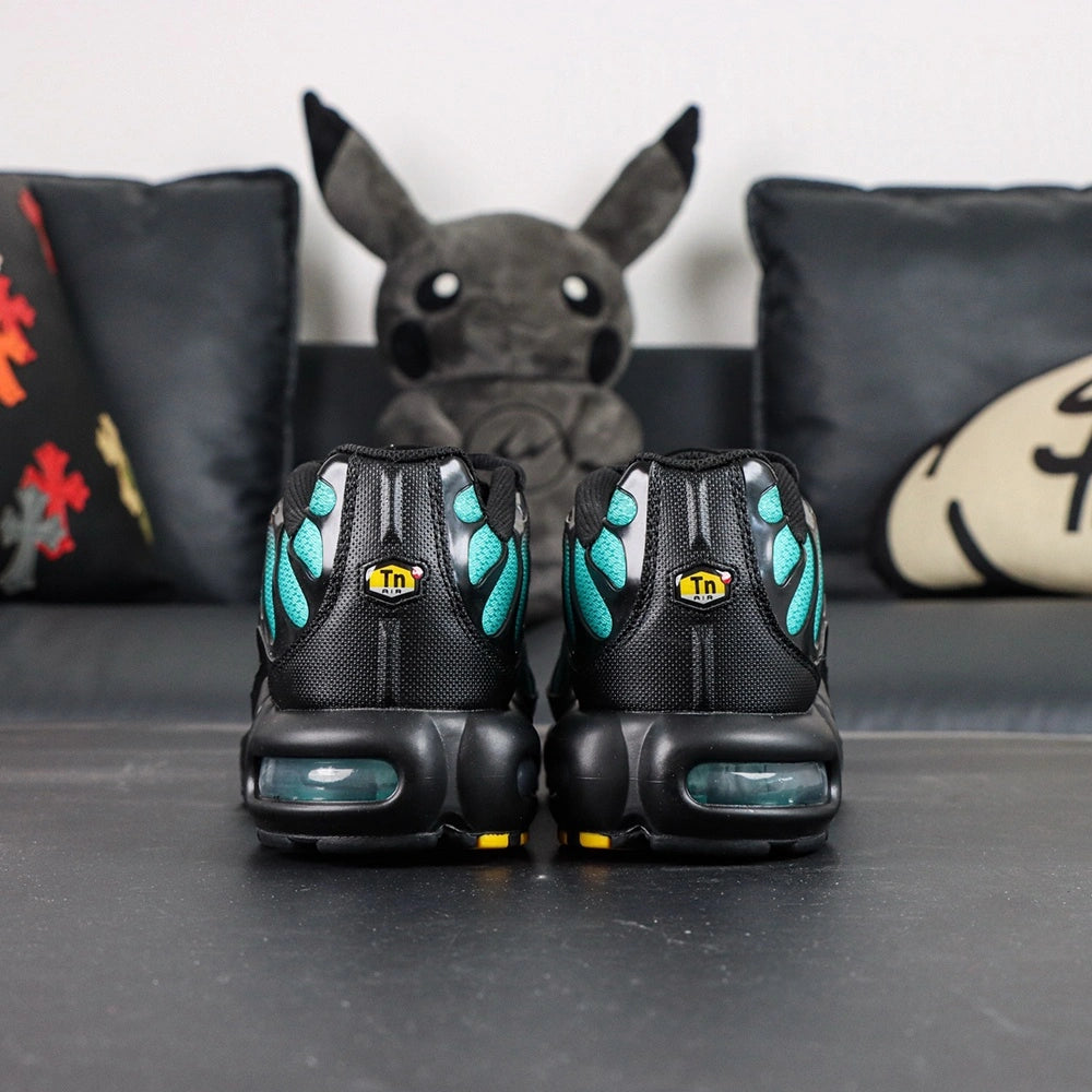 Air Max Plus Black Dusty Cactus 2025 - Toe Box and Glossy Patent Leather Detail Close Up