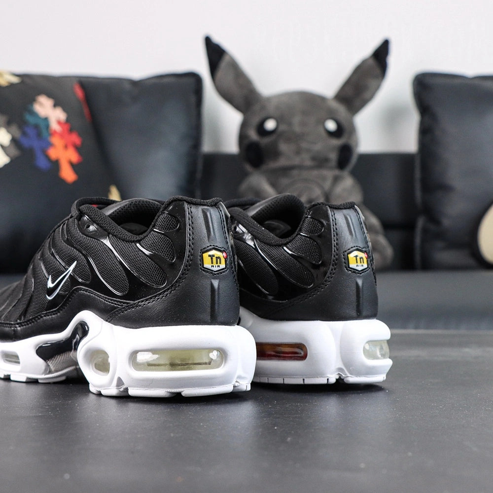 Air Max Plus Black White - Detail