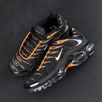 Air Max Plus Dark Obsidian Monarch 2024 - Toe Box Orange Wave Panel Detail Close Up