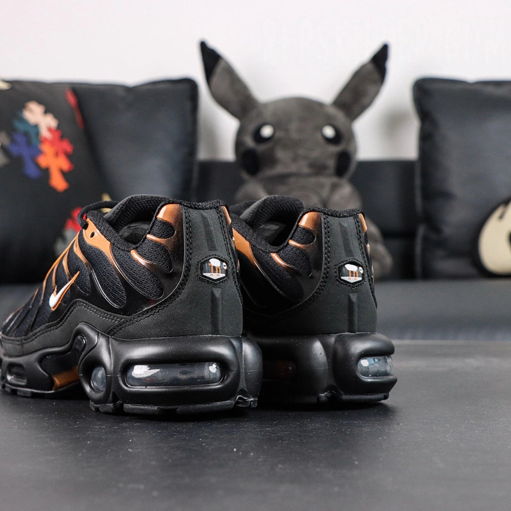 Air Max Plus Dark Obsidian Monarch 2024 - Detail 2