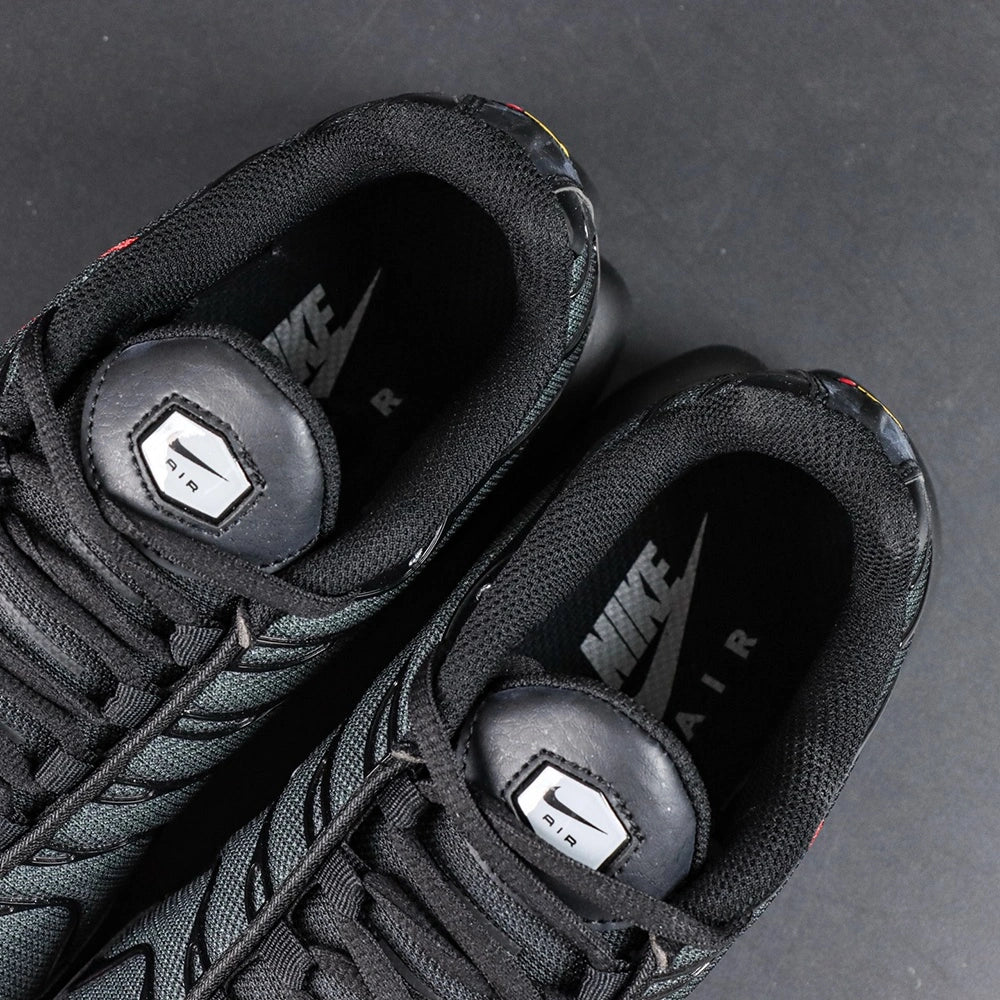 Air Max Plus Multi Swoosh Black Bright Crimson 2023 - Pair Top Down View on Dark Background