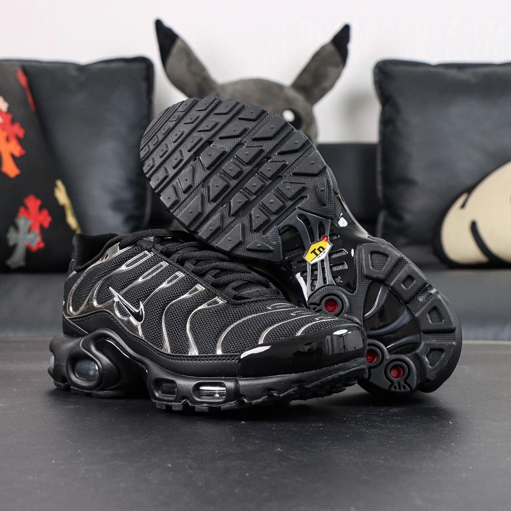 Air Max Plus SE Black Chrome Silver 2024 - Detail 2