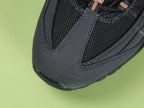 Central Cee x Air Max 95 Black and Gold - Detail 2