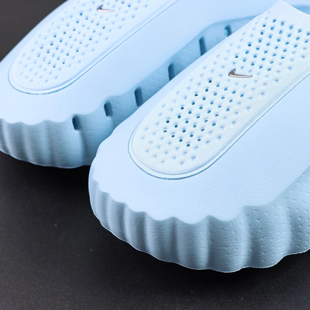 Drake NOCTA x Mind 001 Glacier Blue 2026 - Bubble outsole detail