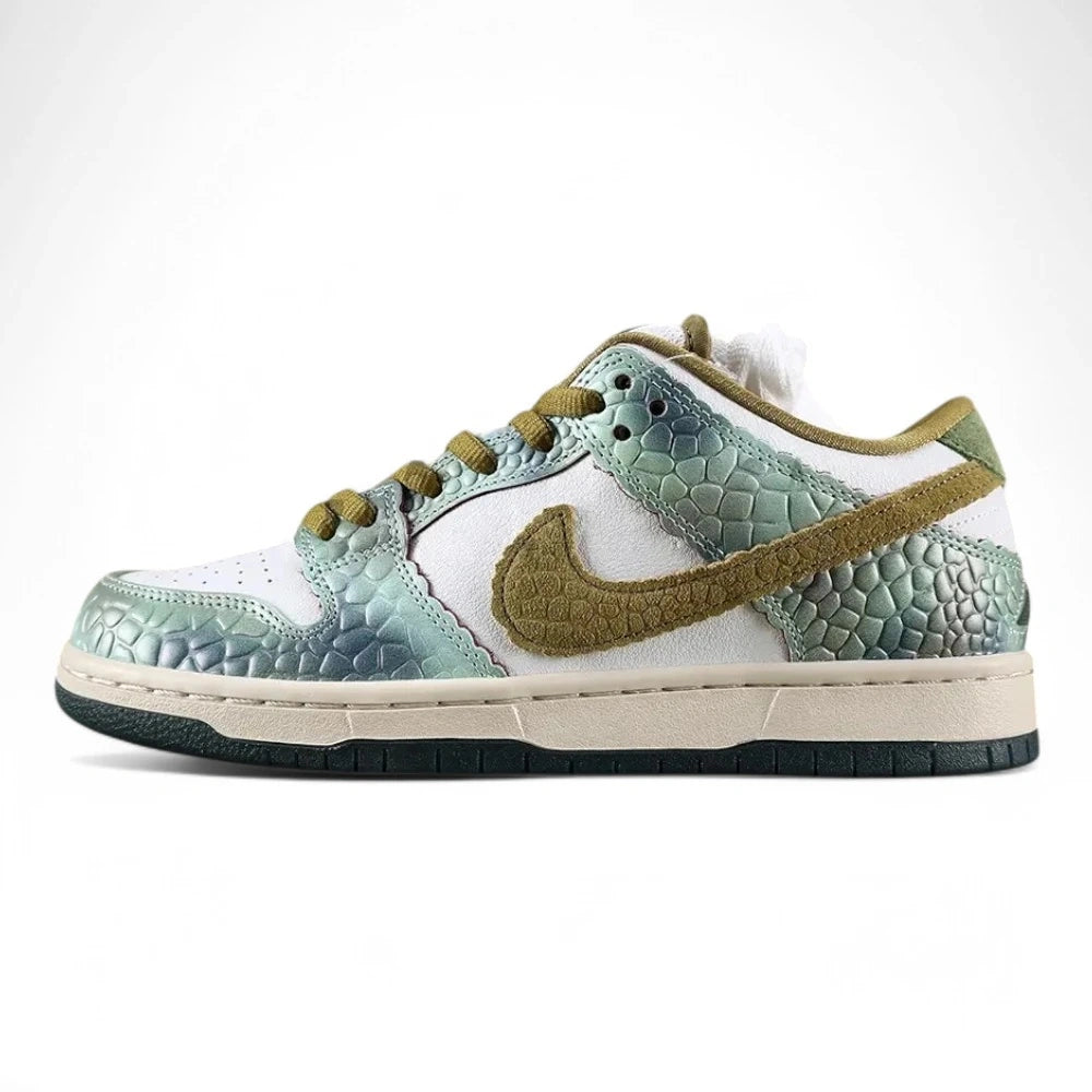 Alexis Sablone x Dunk Low SB 'Chameleon' 2024