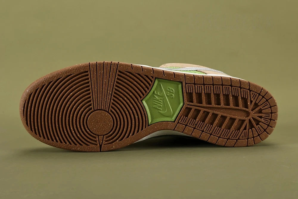 Dunk Low Pro SB 'Escargot' 2024