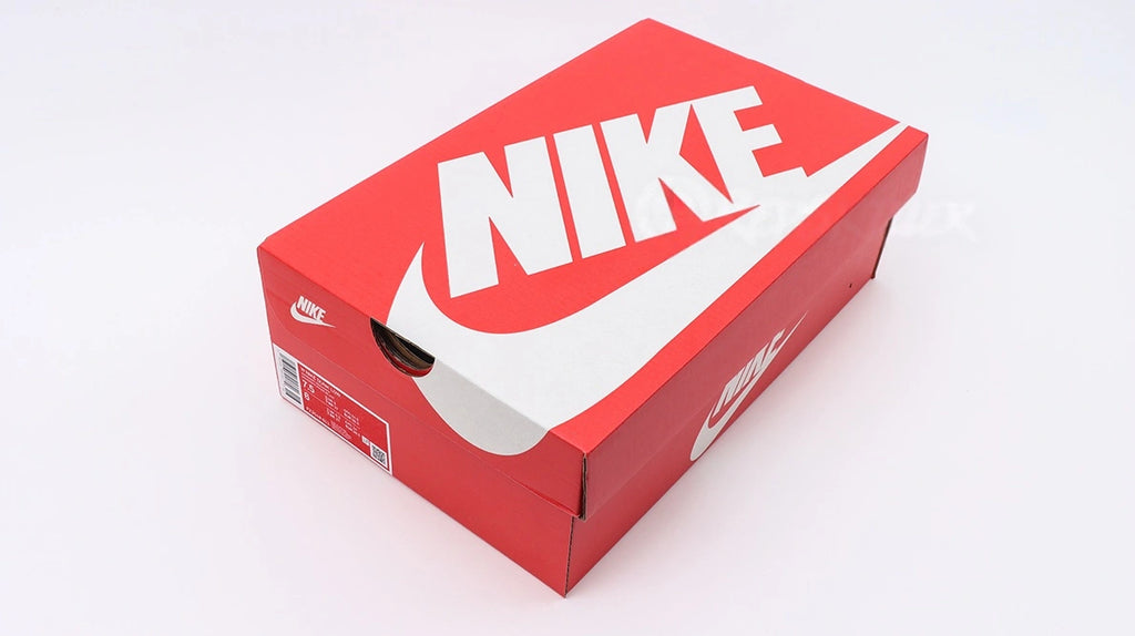 Dunk Low GS 'Valentine's Day 2024'