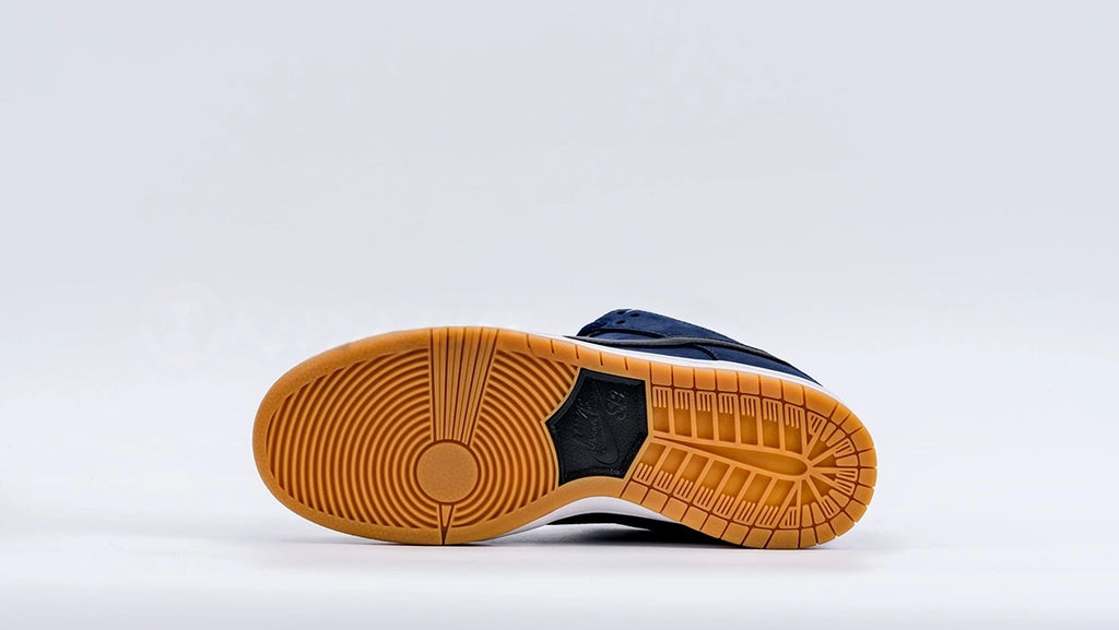 Dunk Low Pro ISO SB 'Navy Gum'
