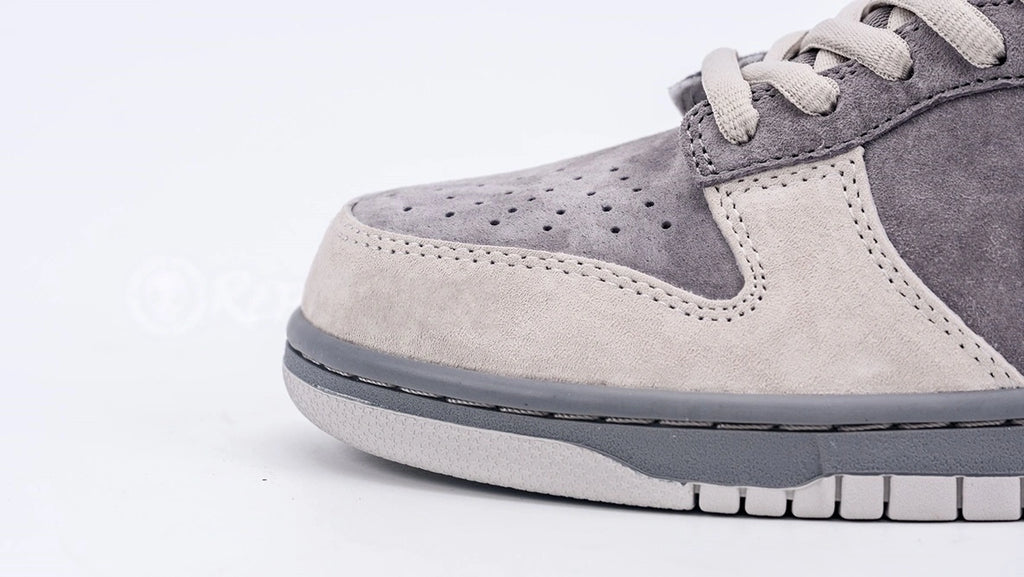 Dunk Low Pro SB 'London'