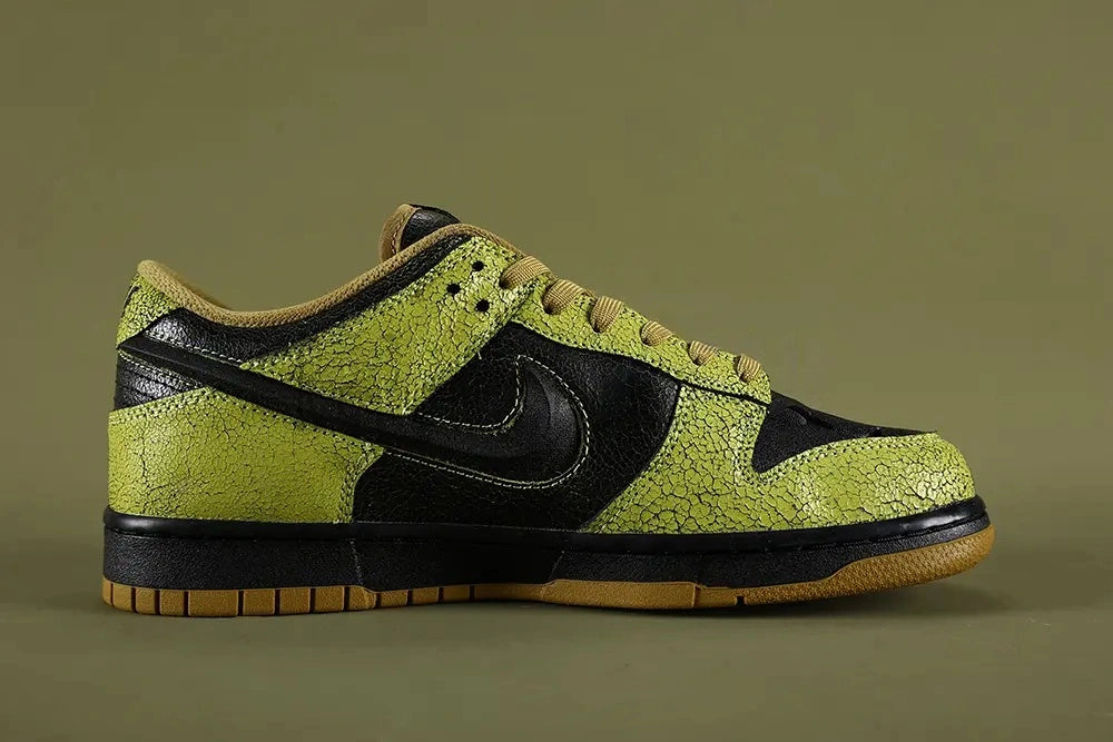Dunk Low 'Halloween Skull' 2024