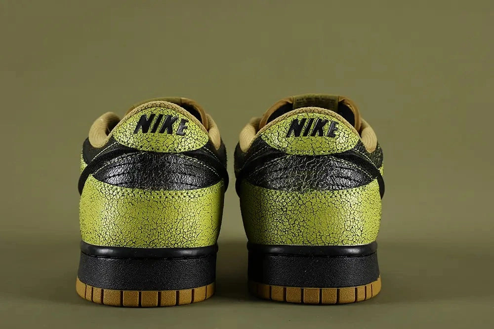 Dunk Low 'Halloween Skull' 2024