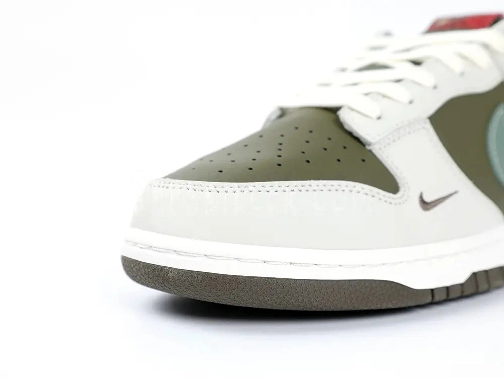 Dunk Low 'Year of the Snake' 2025