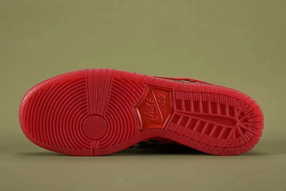 The Wizard of Oz x Dunk Low SB 'Poppy Field' 2024