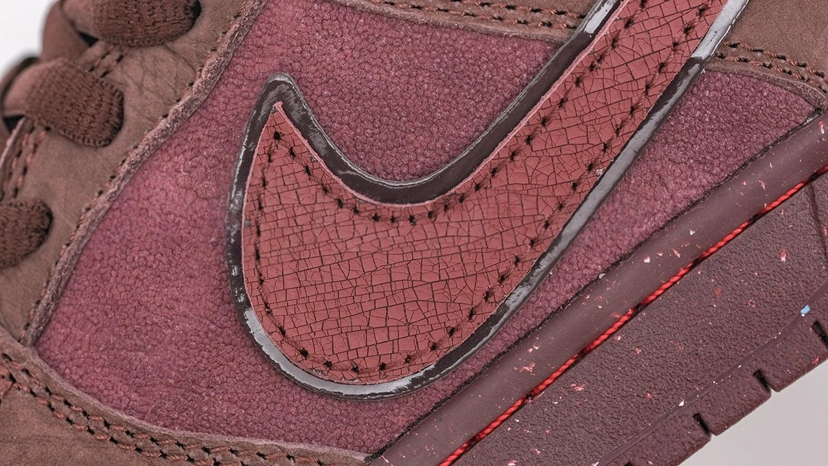 Dunk Low Premium SB 'City of Love Collection – Burgundy Crush' 2024