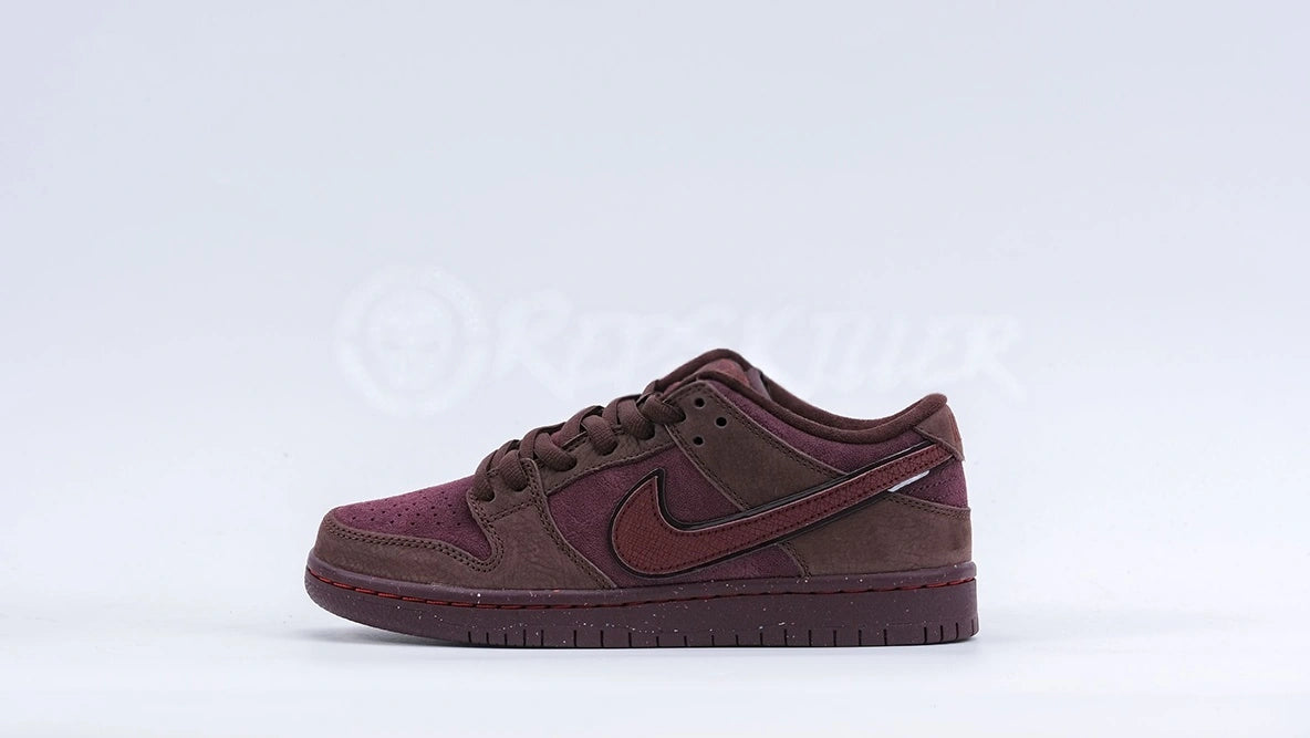 Dunk Low Premium SB 'City of Love Collection – Burgundy Crush' 2024