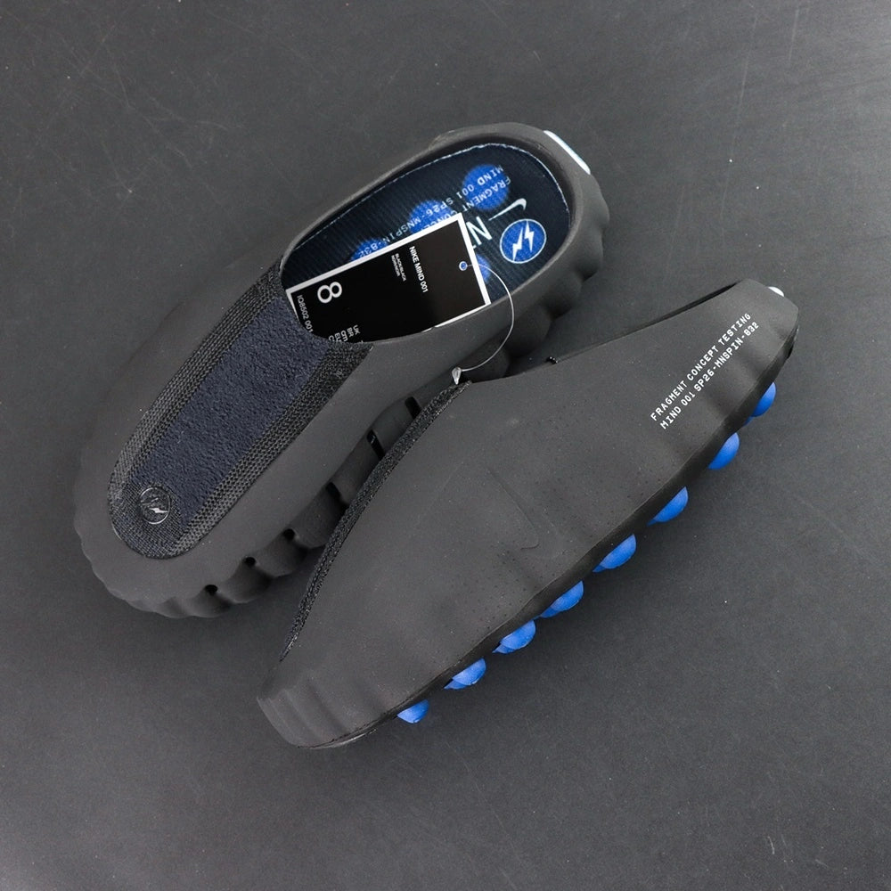 Fragment Design x Mind 001 Black 2026 - Heel Fragment badge pair