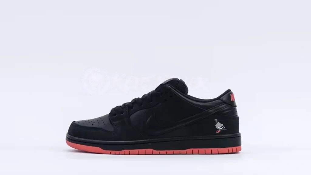 Jeff Staple x Dunk Low Pro SB 'Black Pigeon' 2017