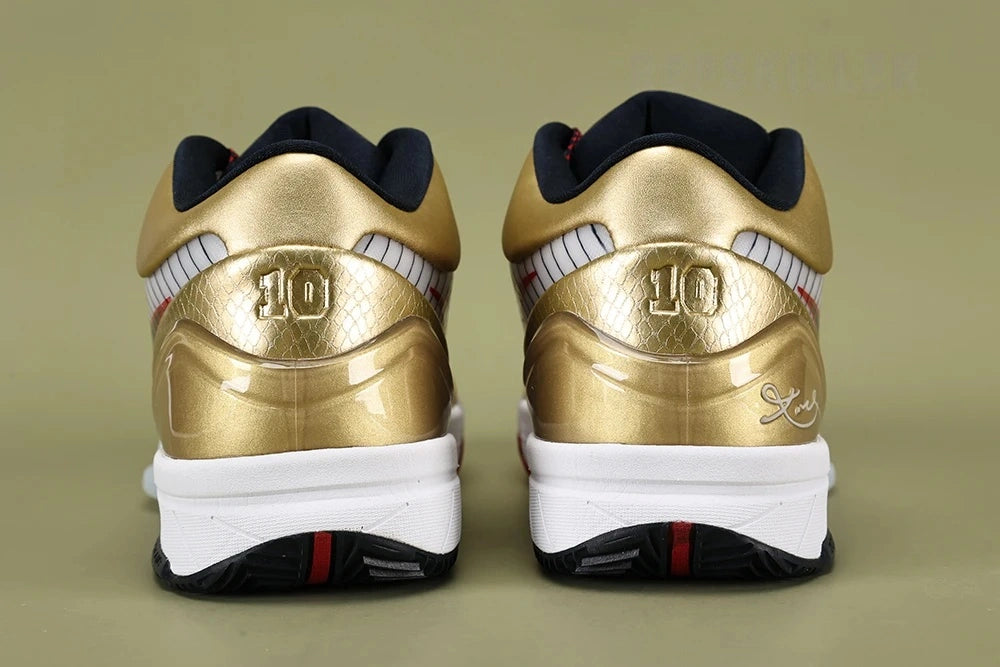 Kobe 4 Gold Medal - outsole detail