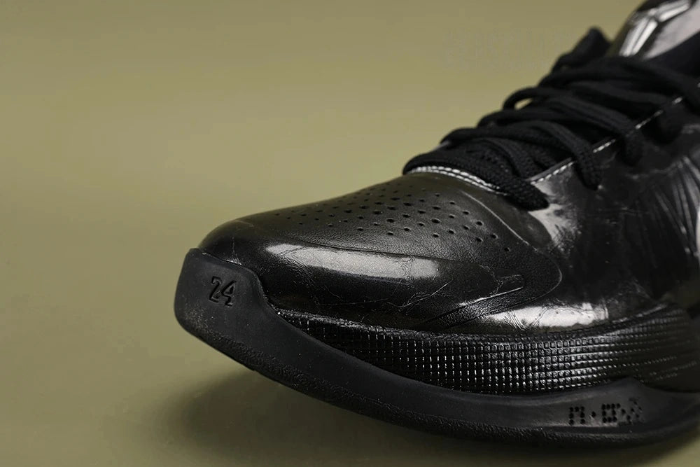 Kobe 5 Blackout Mens