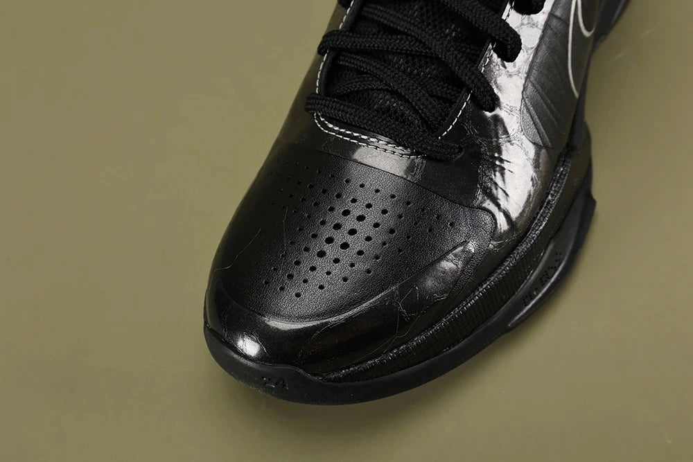 Kobe 5 Blackout Mens