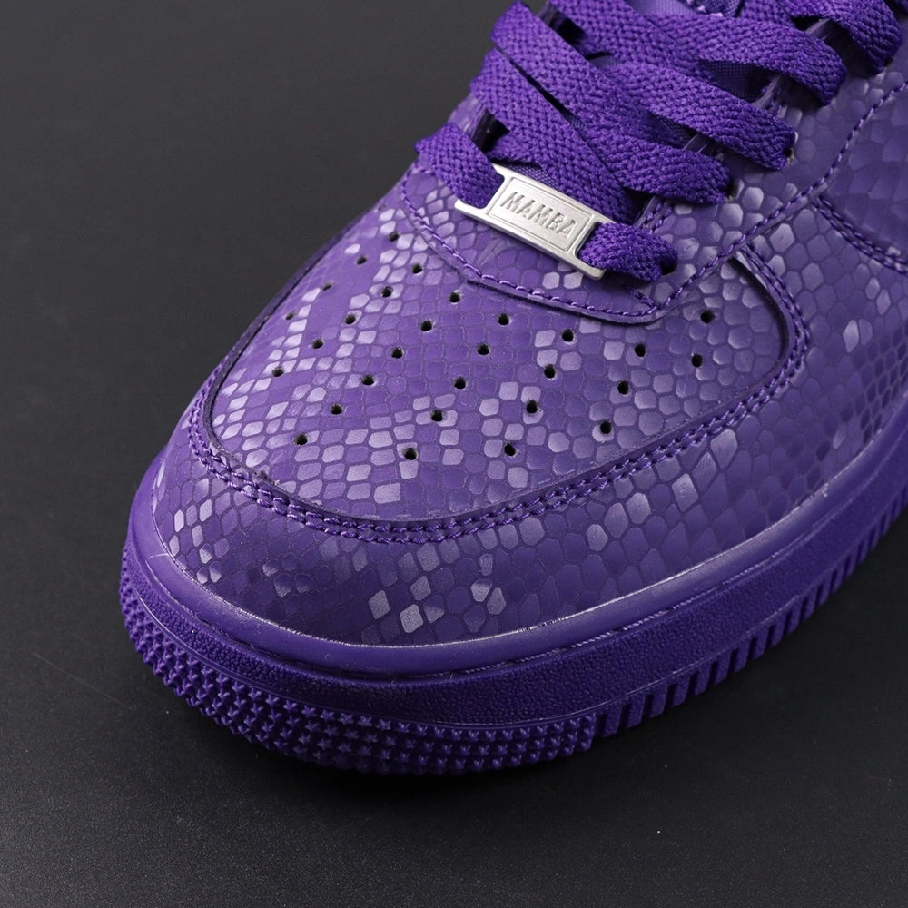 Kobe Bryant x Air Force 1 Low Court Purple - Swoosh snakeskin close up