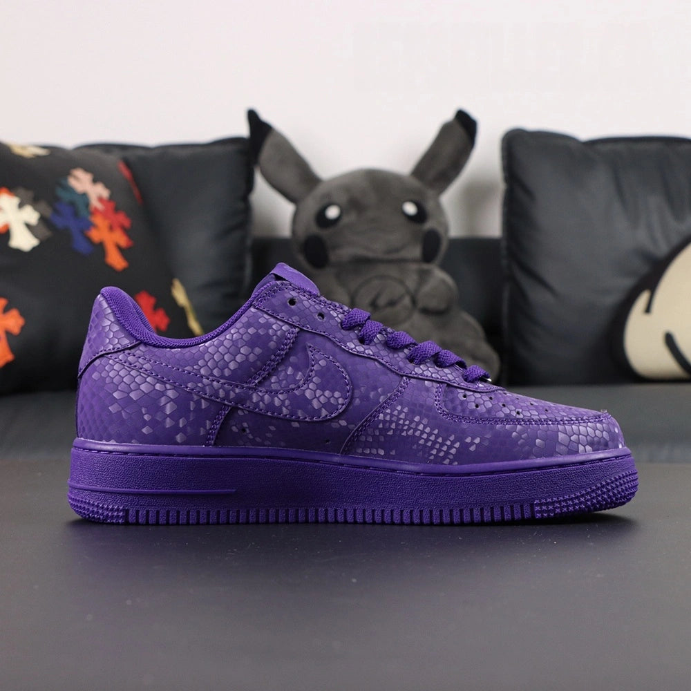 Kobe Bryant x Air Force 1 Low Court Purple - medial side snakeskin detail