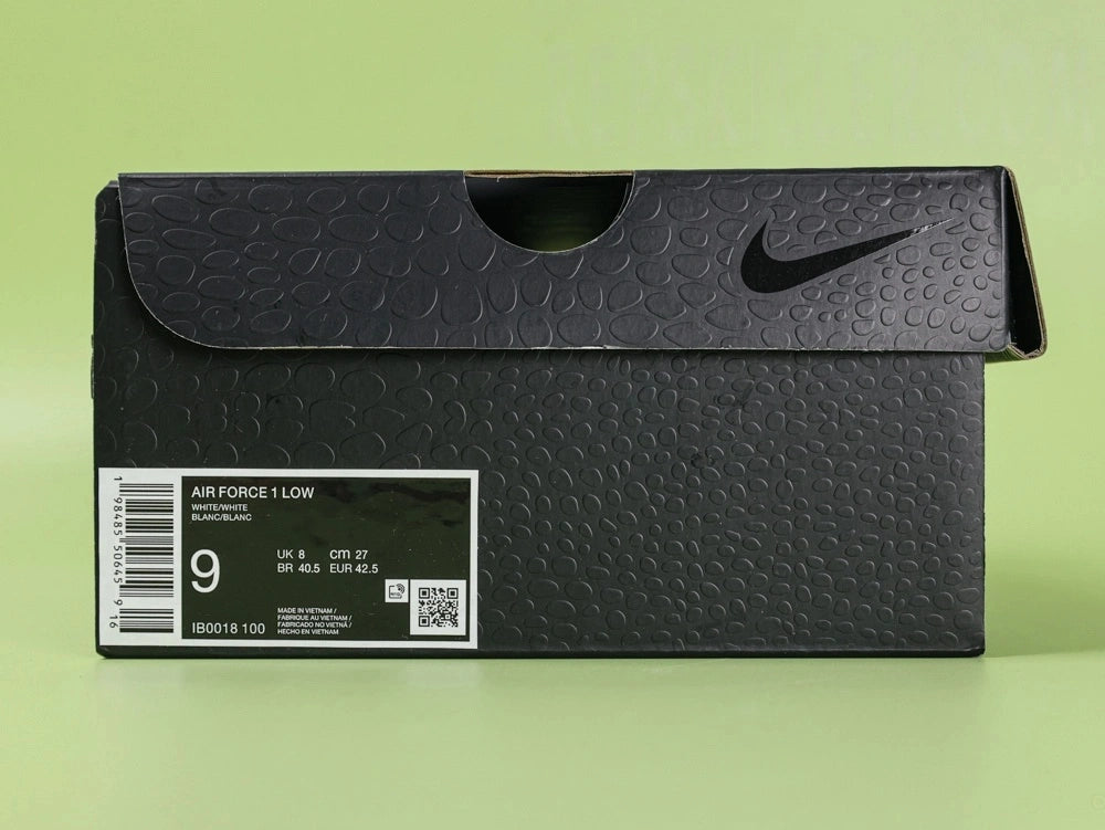 Kobe Bryant x Air Force 1 Low Forever White - Kobe star logo lateral side