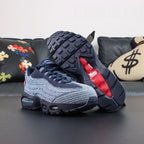 Levis x Air Max 95 OG Obsidian 2025 - Detail 3