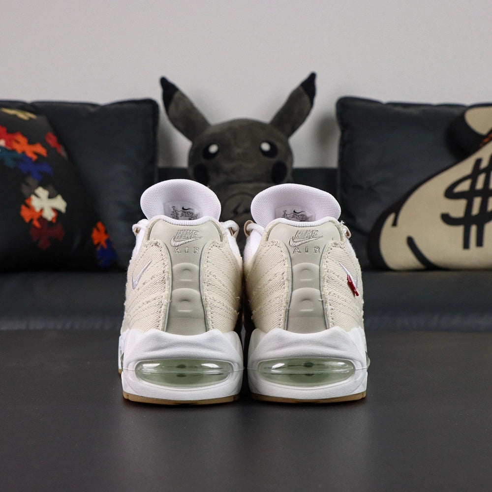 Levis x Air Max 95 OG Light Orewood Brown 2025 - Detail 4