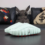Mind 001 Barely Green 2026 - Orange bubble pod outsole