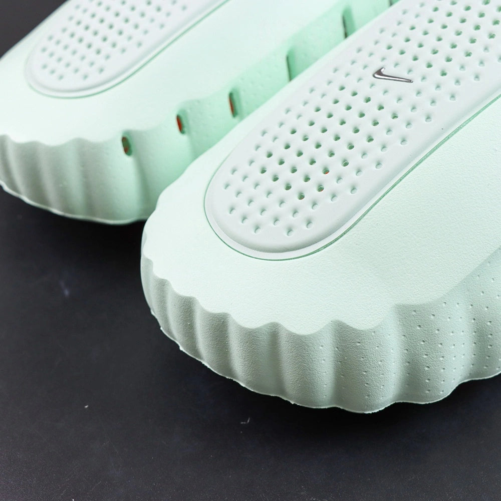 Mind 001 Barely Green 2026 - Heel badge angled view