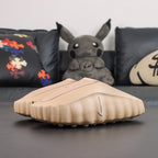 Mind 001 Hemp 2026 - Heel NK and MIND badges pair